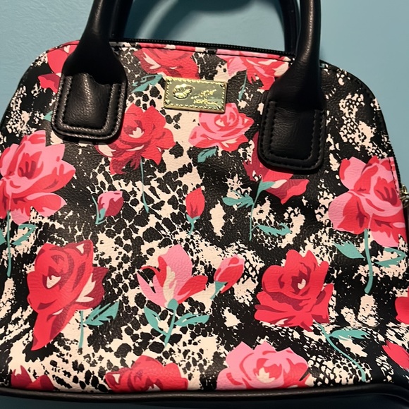 Betsey Johnson bag last price drop - Picture 2 of 4